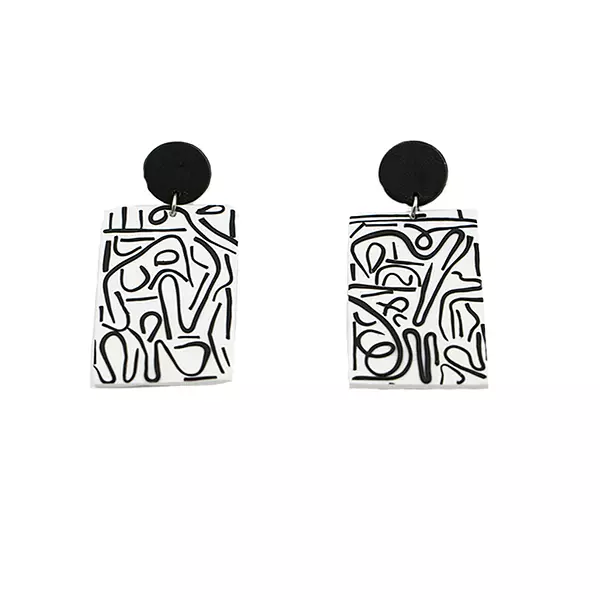 Aretes Blanco y Negro Anastasia