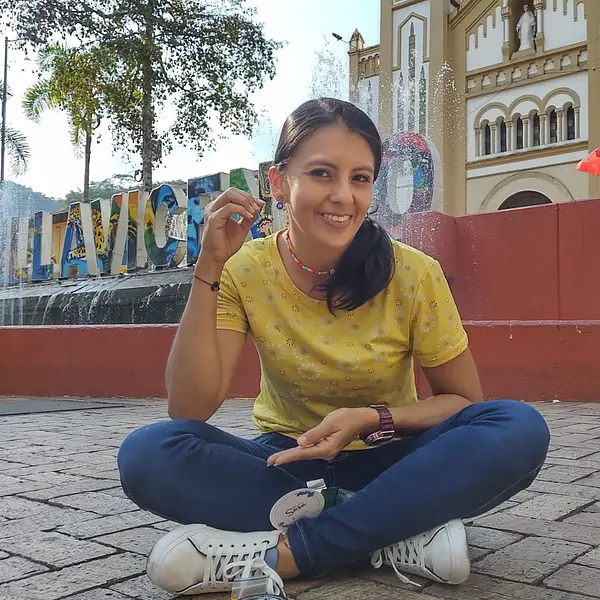 Yuly Tejedora de sueños Sasa